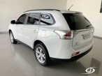 Foto numero 2 do veiculo Mitsubishi Outlander 2.0 AUT. - Branca - 2014/2015